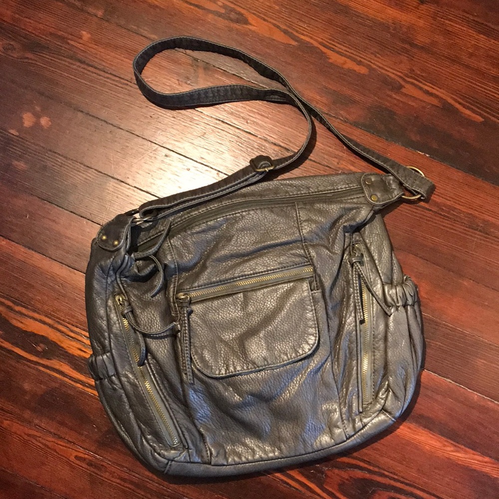 Faux leather gray crossbody bag